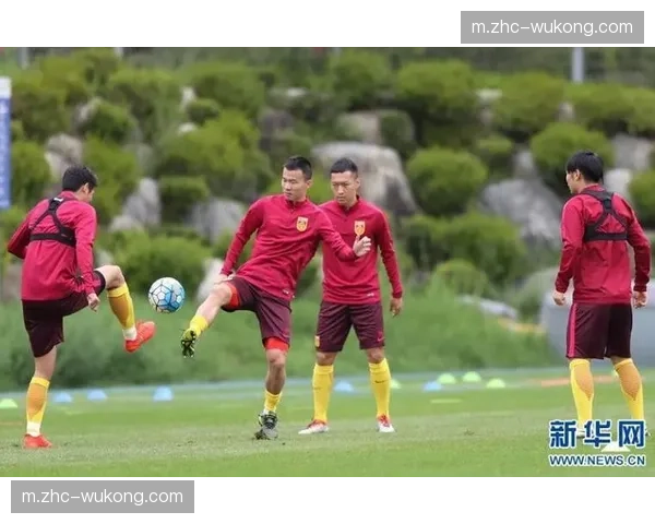 肋部穿插撕开防线 无锋阵效果通过回撤接应实现